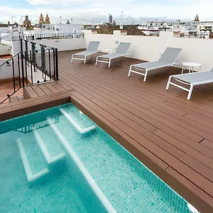 Lanza Apartment